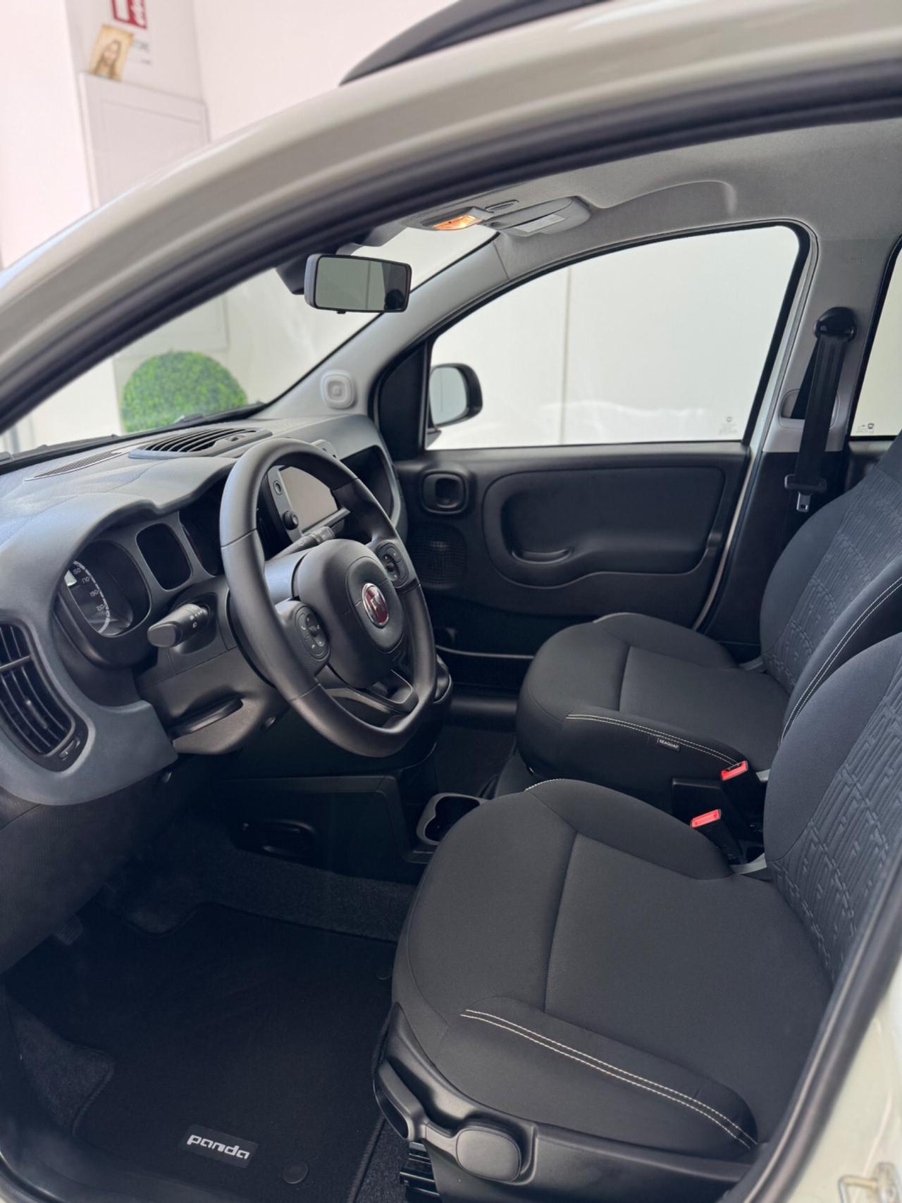 Fiat Panda Cross 1.0 FireFly S&S Hybrid