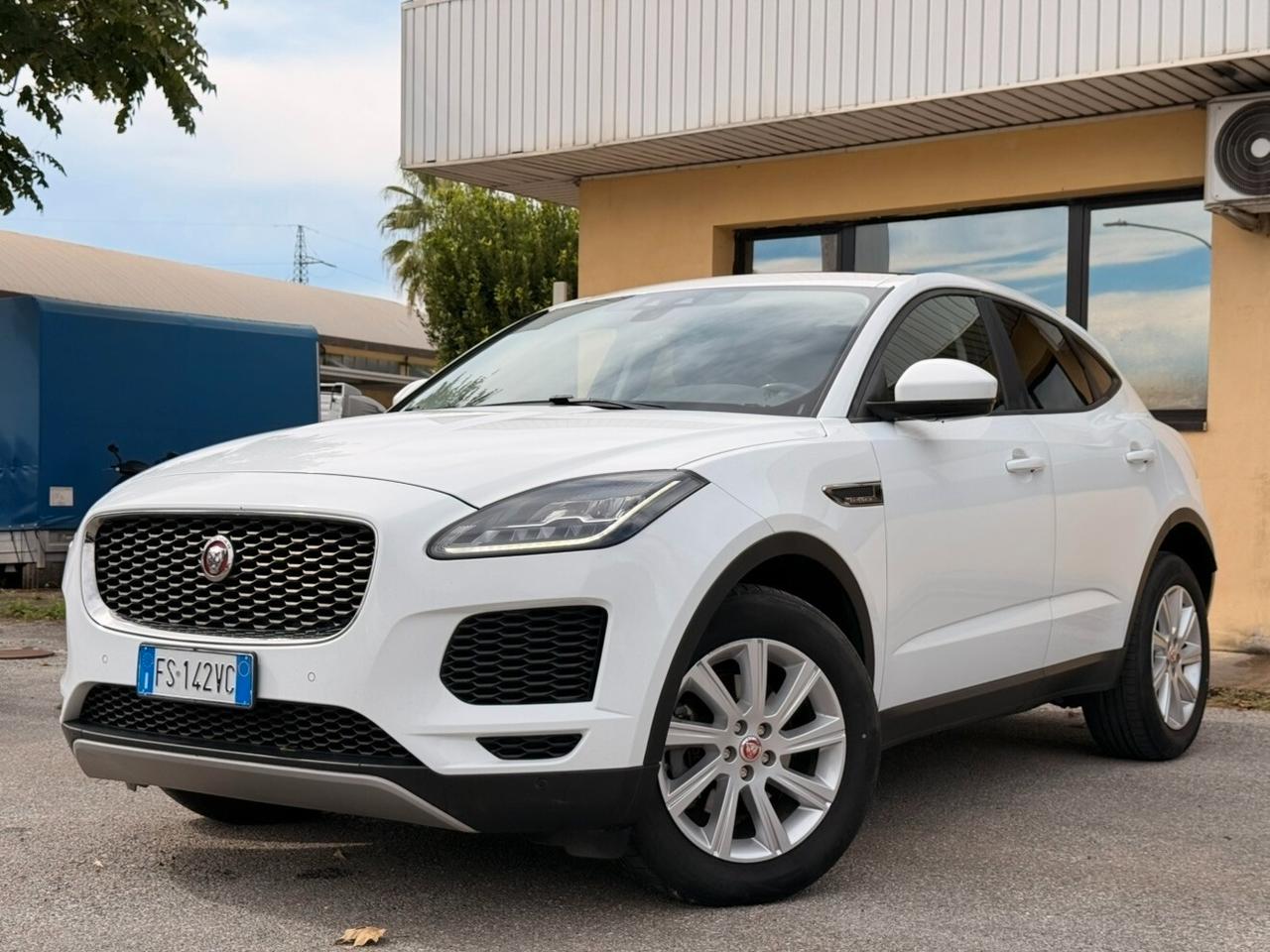 Jaguar E-Pace 2.0D 150 CV AWD aut. R-Dynamic HSE