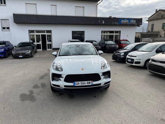 PORSCHE Macan 2.0