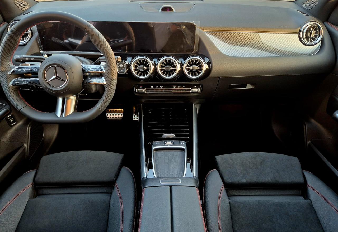 Mercedes-benz GLA 200 d AMG Premium Night edition Tetto apribile