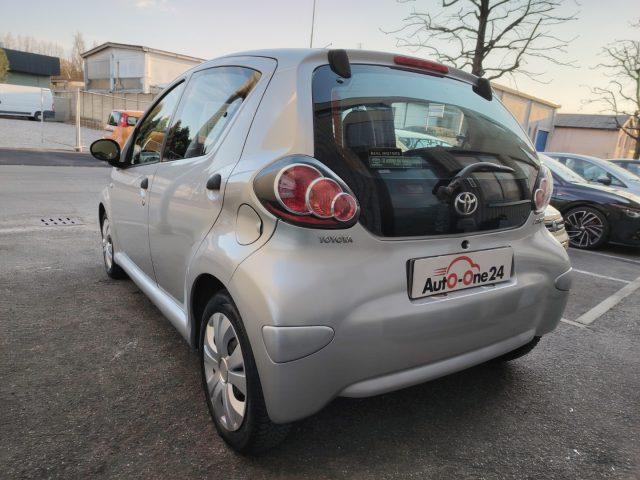 TOYOTA Aygo 1.0 12V VVT-i 5 porte Sol NEOPATENTATI