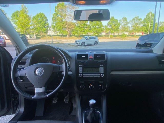 VOLKSWAGEN Golf 1.6 5P. Comfortline