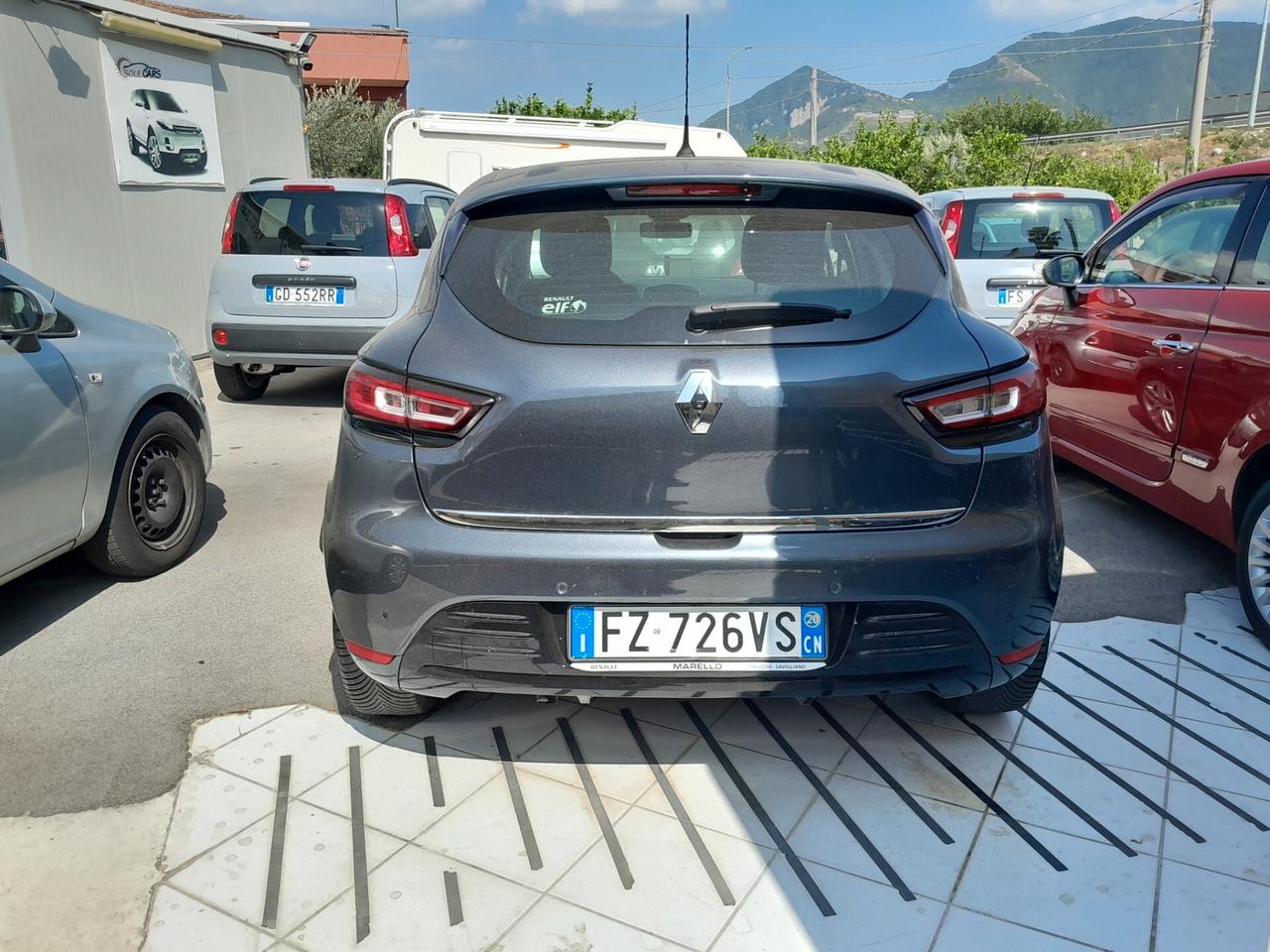 Renault Clio AUTOCARRO N1