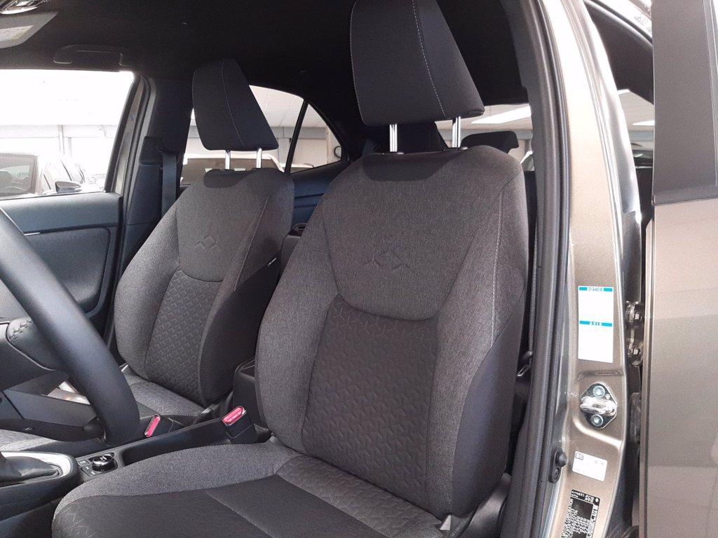 TOYOTA Yaris cross 1.5h trend awd-i 116cv e-cvt del 2022