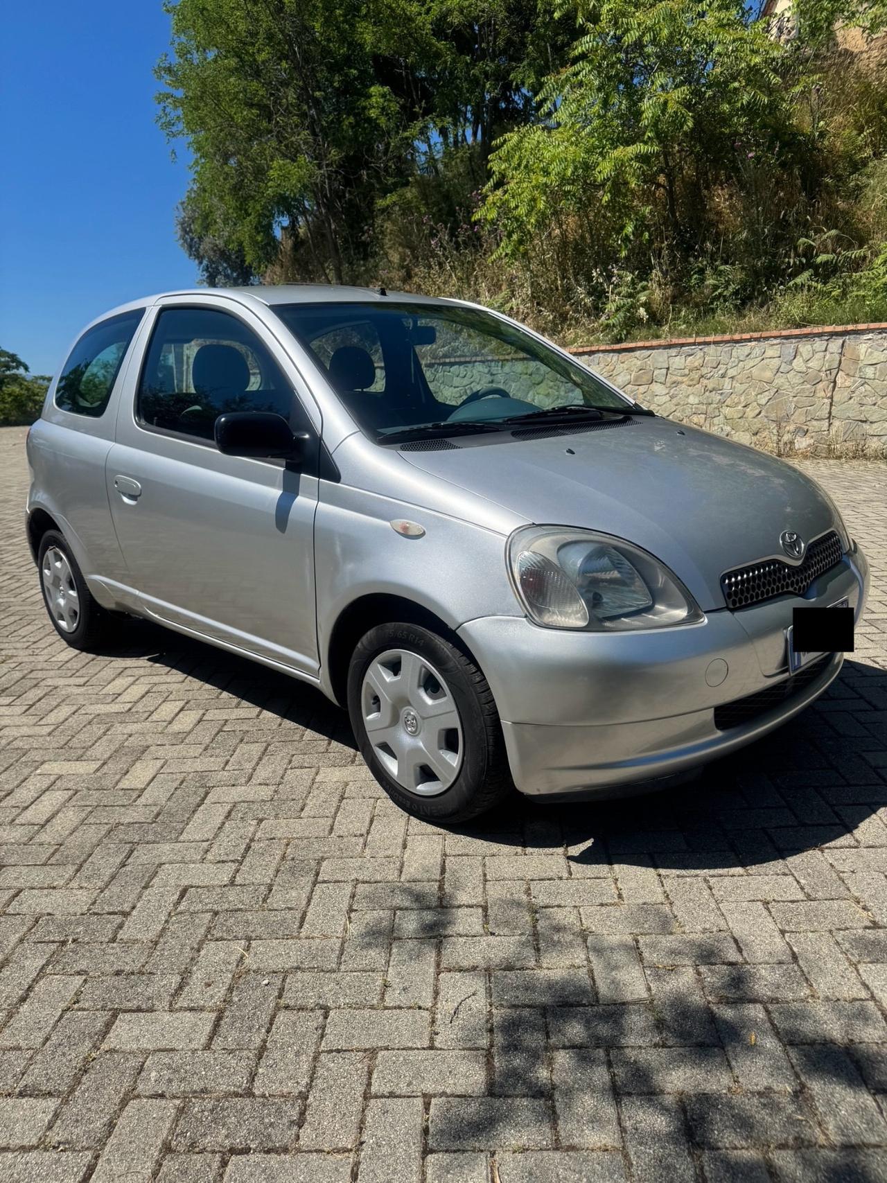Toyota Yaris 1.0 Benzina 68Cv 2005
