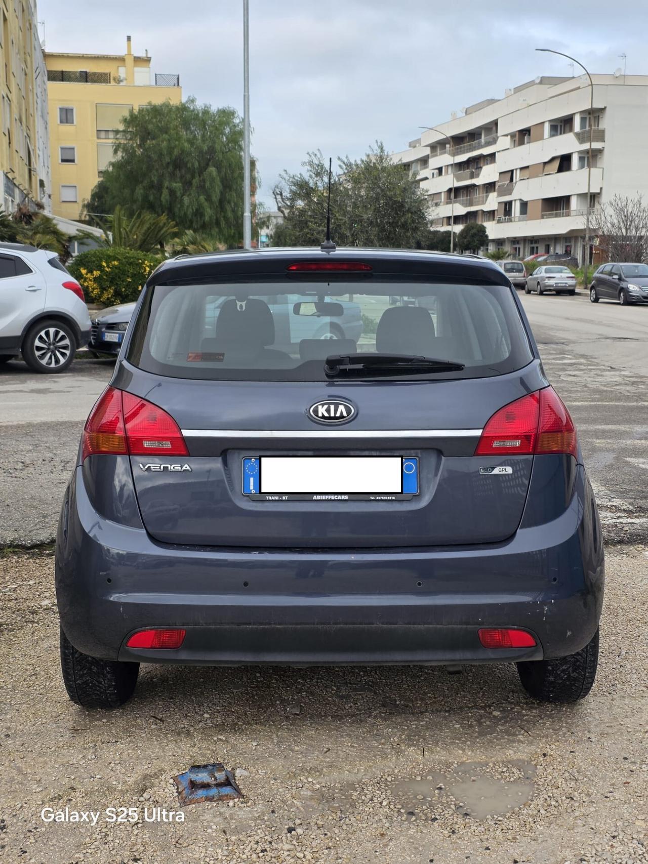 Kia Venga 1.4 EcoGPL Cool 10/2016 CRONO CASA MADRE
