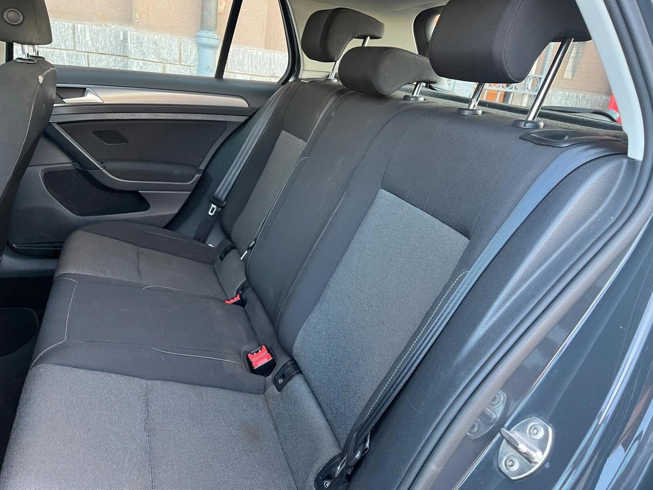 Volkswagen Golf Golf VII 5p 1.2 tsi Tech - NEOPATENTATI OK