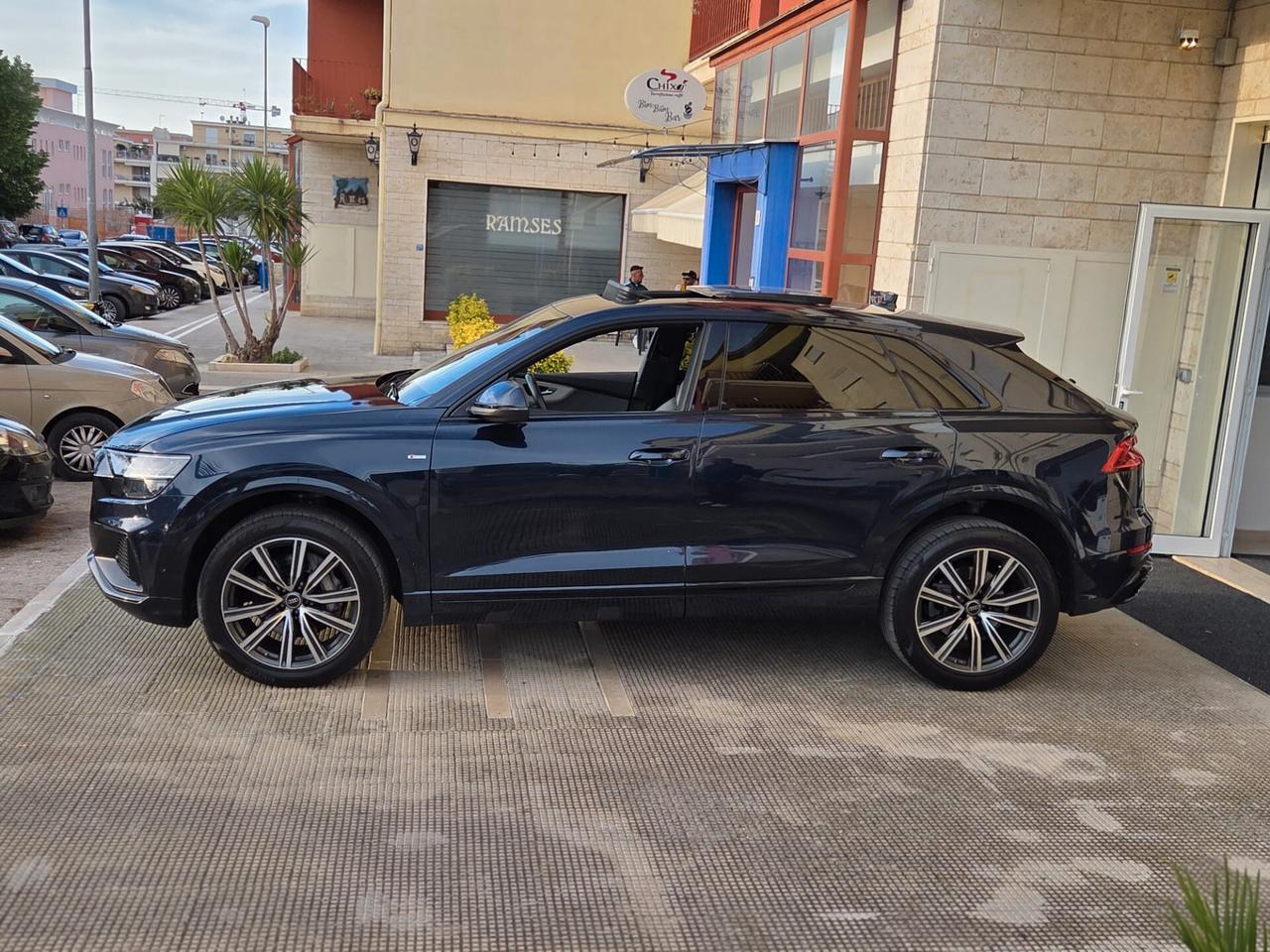 Audi Q8 50 TDI 286 CV quattro tiptronic Sport