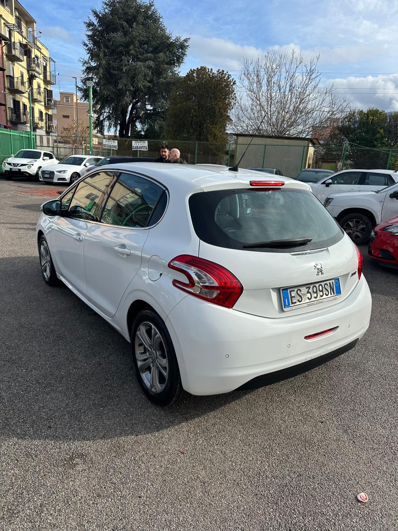 Peugeot 208 1.4 HDi 68 CV 5 porte Active