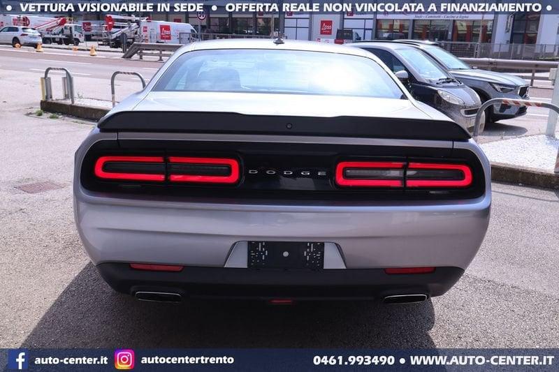 Dodge Challenger 3.6 V6 AT8 SXT *EUROPEA