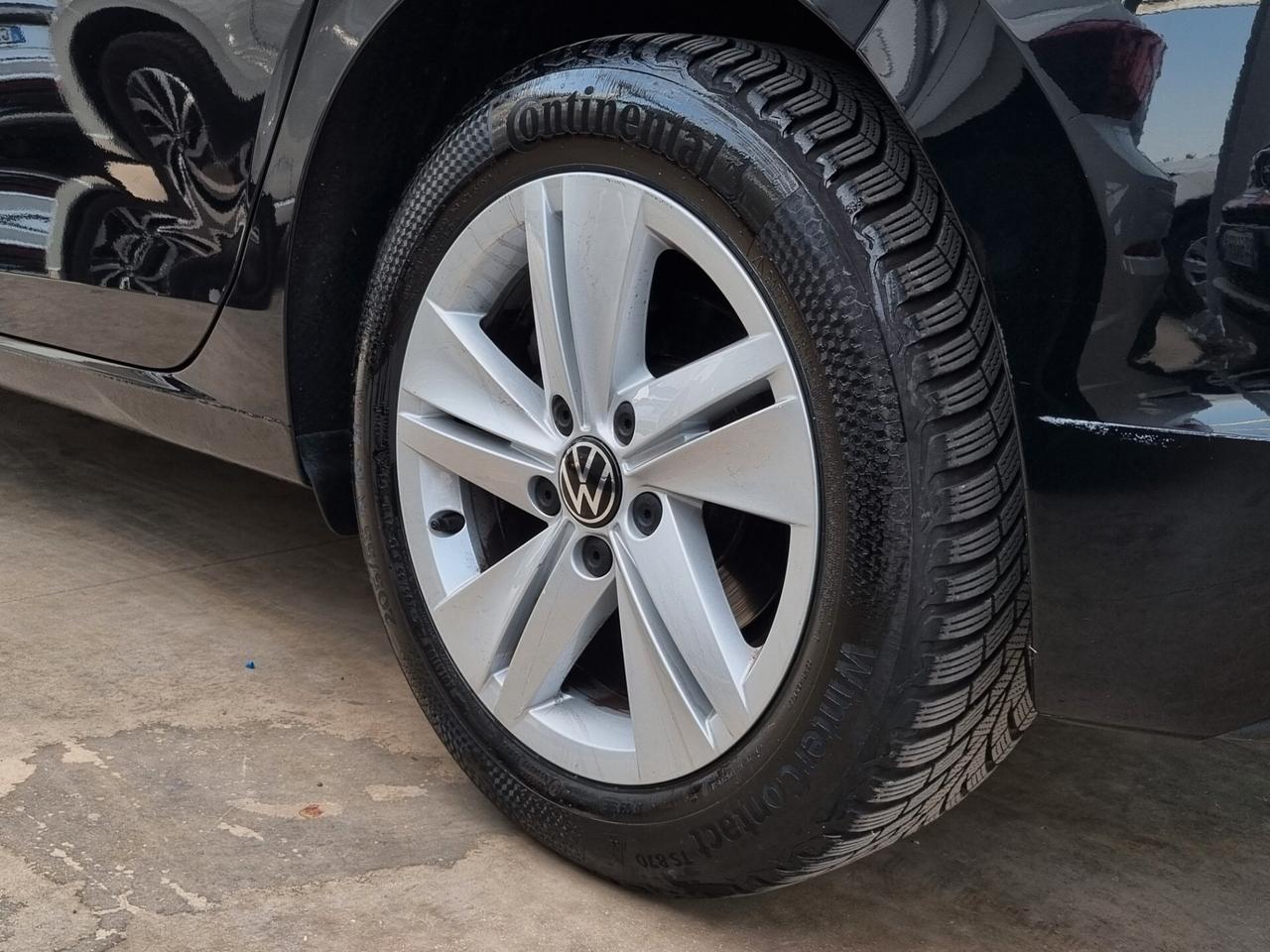 Volkswagen Golf VIII 2020 1.0 etsi evo Life 110cv dsg