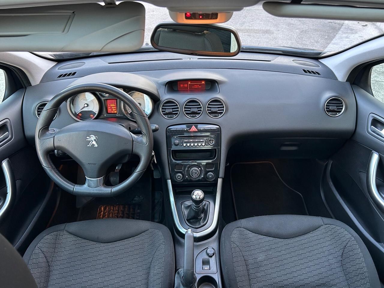 Peugeot 308 1.6 e-HDi allure tetto panoramico