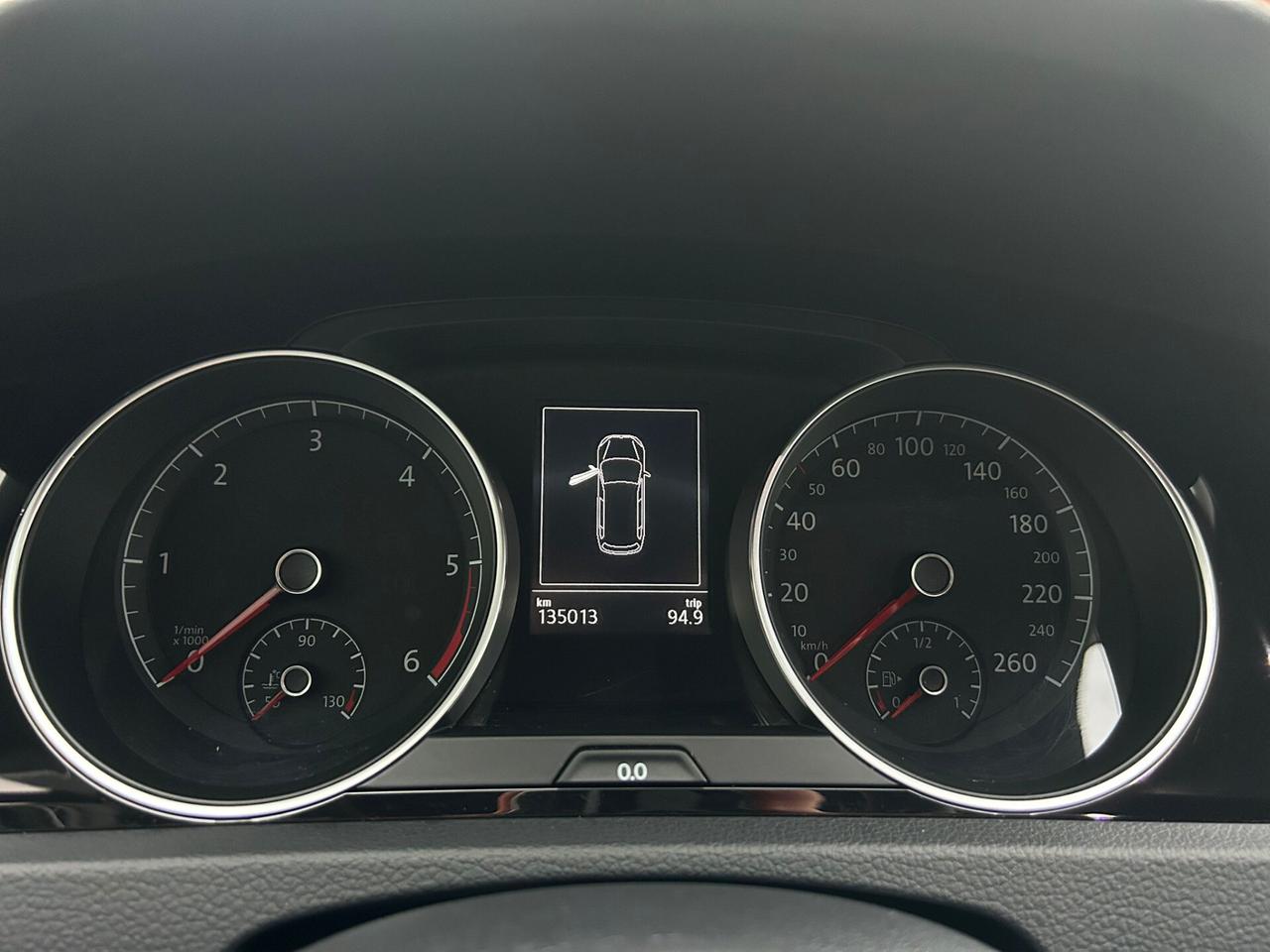 Volkswagen Golf 1.6 TDI 110Cv R-LINE DSG/LED-2017