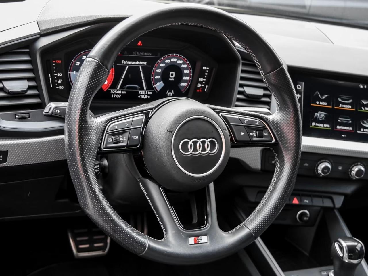 Audi A1 SPB 25 TFSI S tronic S line edition - LED - PDC - CARPLAY- VIRTUAL