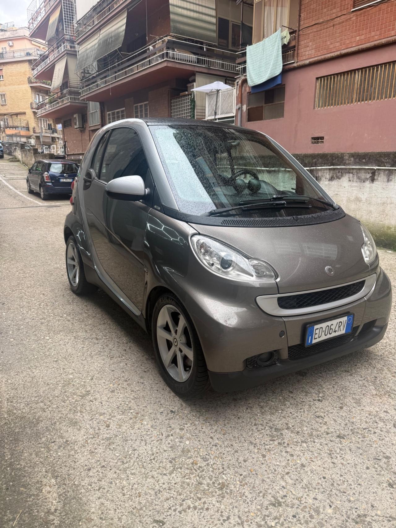 Smart ForTwo 1000 62 kW coupé pulse