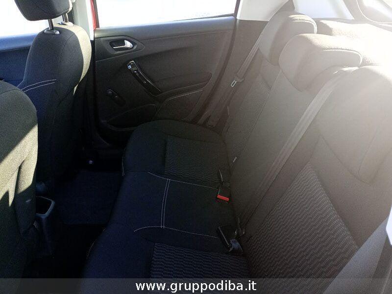 Peugeot 208 I 2015 Benzina 5p 1.2 puretech Active 82cv