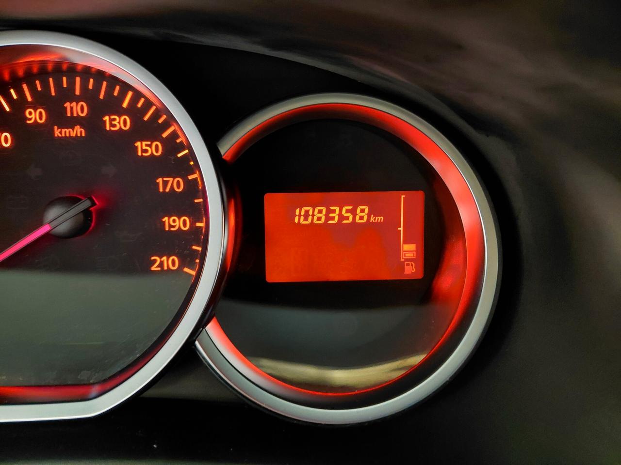 DACIA SANDERO ANNO 2020 BZ GPL ADATTA NEOPATENTATI KM 108 MILA