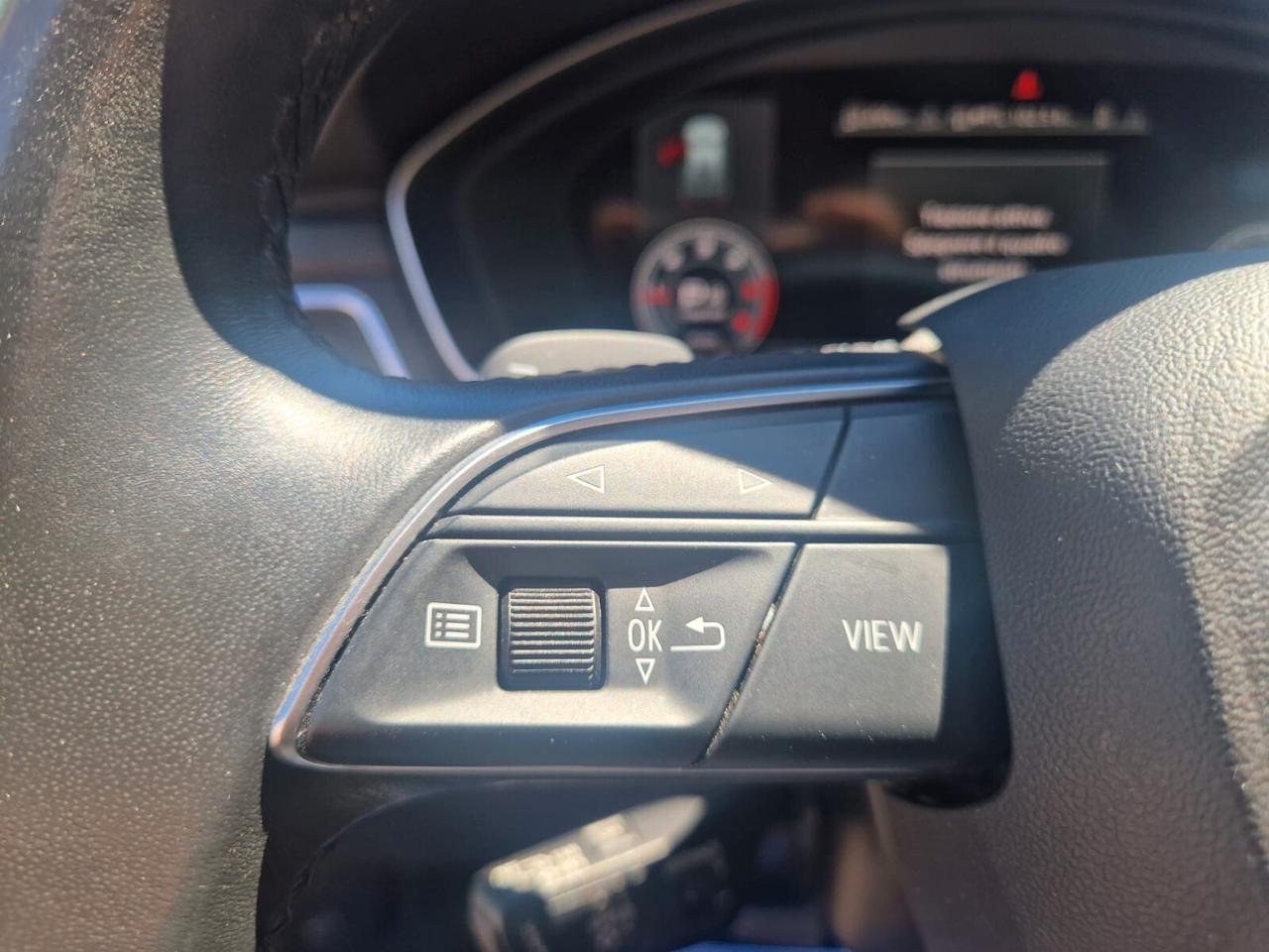 Audi A4 Avant 30 TDI/136 CV S tronic S line edition