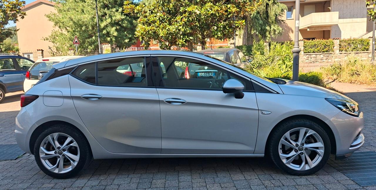 Opel Astra 1.6 CDTi 110CV Start&Stop 5 porte Innovation