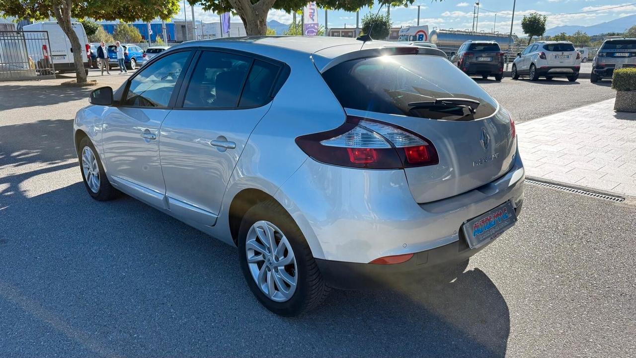 Renault Megane Mégane 1.5 dCi 110CV EDC Limited