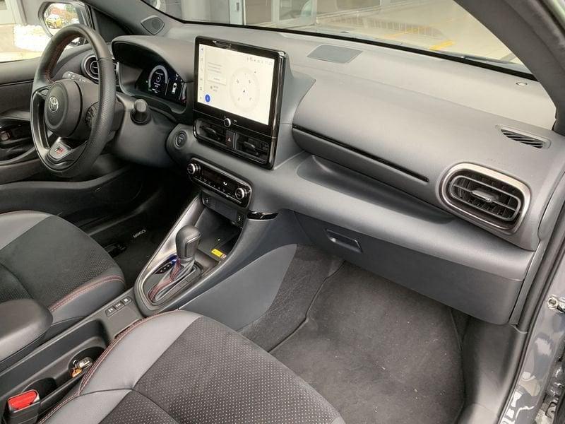 Toyota Yaris Hybrid 130 GR SPORT