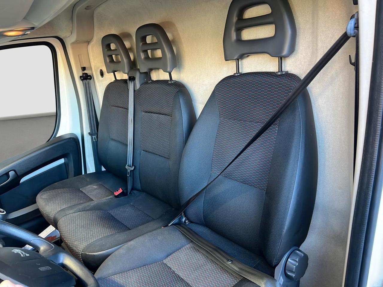 Peugeot Boxer 333 L1H1 2.2 BlueHDi 140 S&S Furgone