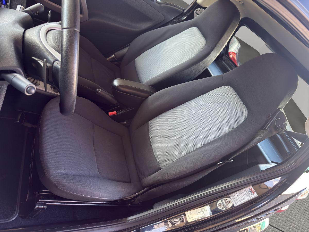 SMART - Fortwo - 1000 71CV MHD coupé passion