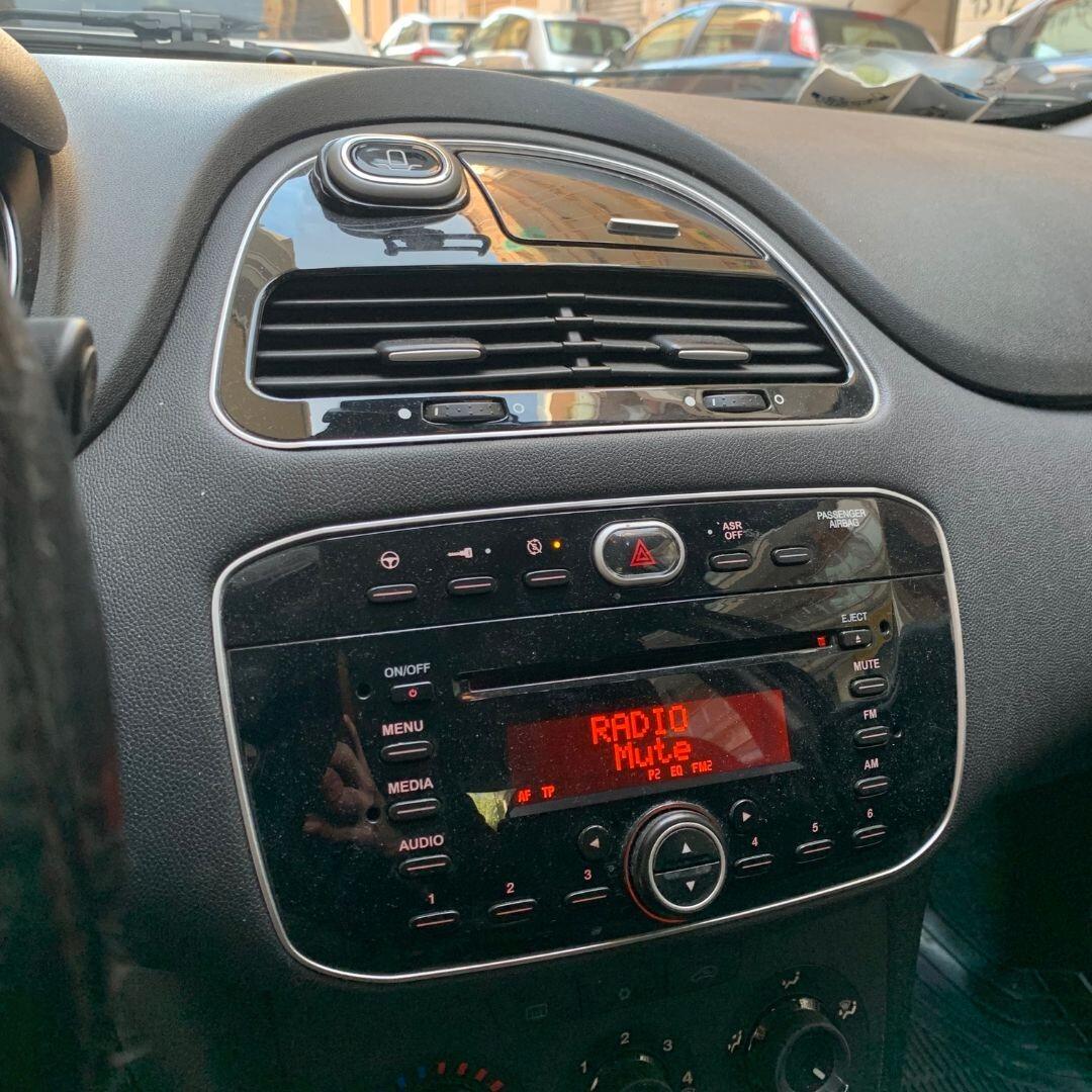 Fiat Punto 1.3 MJT **NEOPATENTATI**