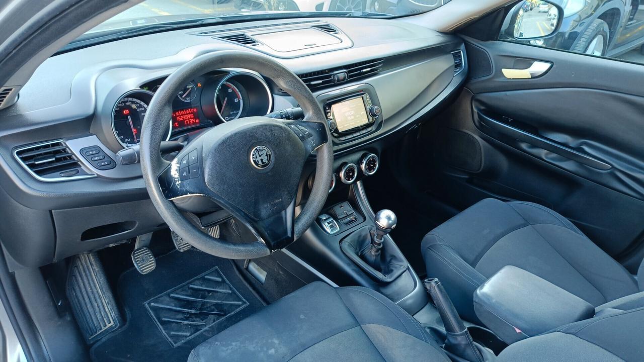 Alfa Romeo Giulietta 1.6 JTDm-2 105 CV Distinctive