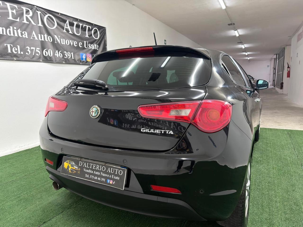 Alfa Romeo Giulietta 1.6 JTDm-2 105 CV Exclusive