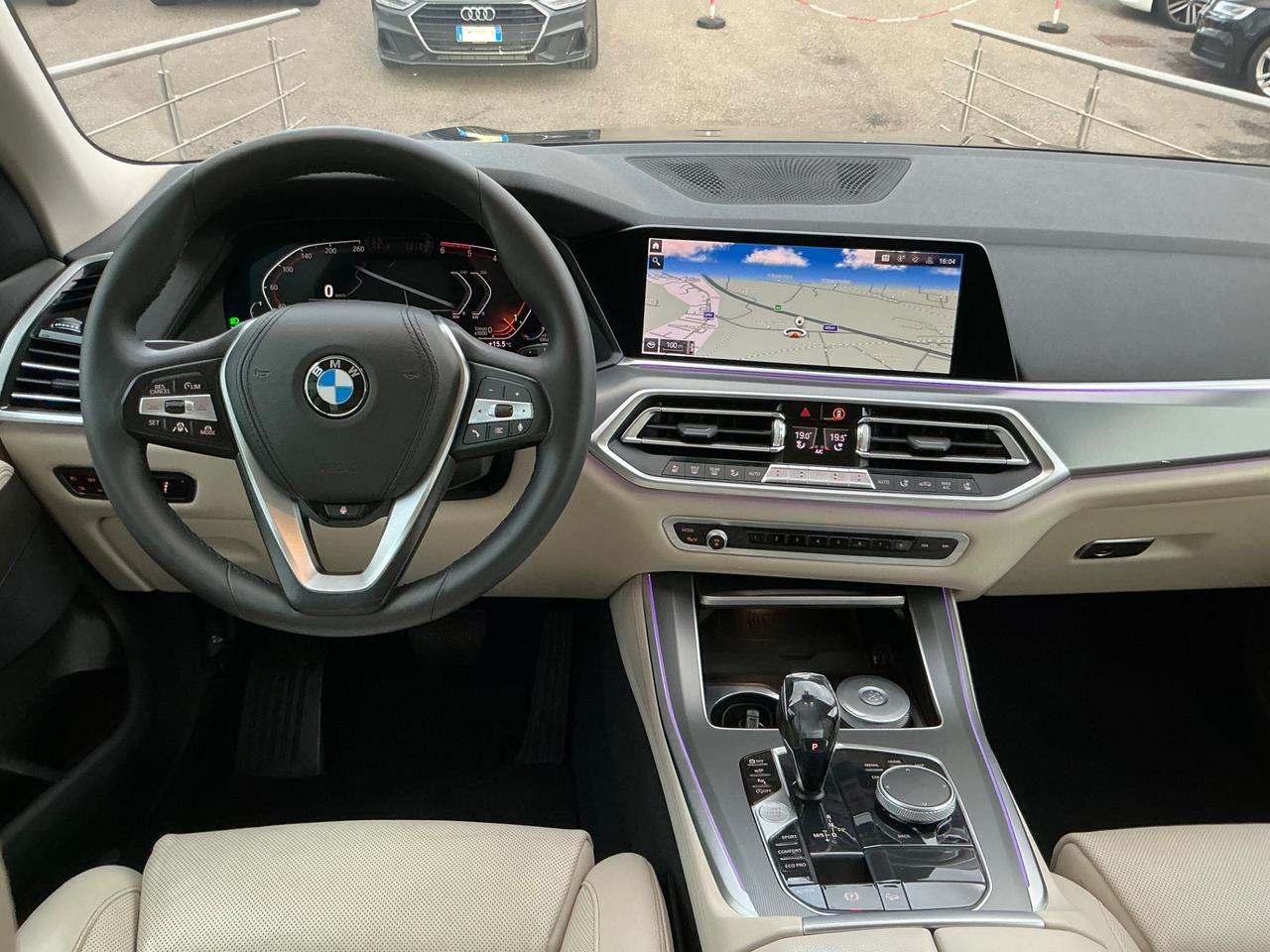 Bmw X5 xDrive30d xLine in garanzia