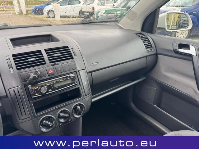 VOLKSWAGEN Polo 1.4/80CV 16V 5p. aut. Comfortline