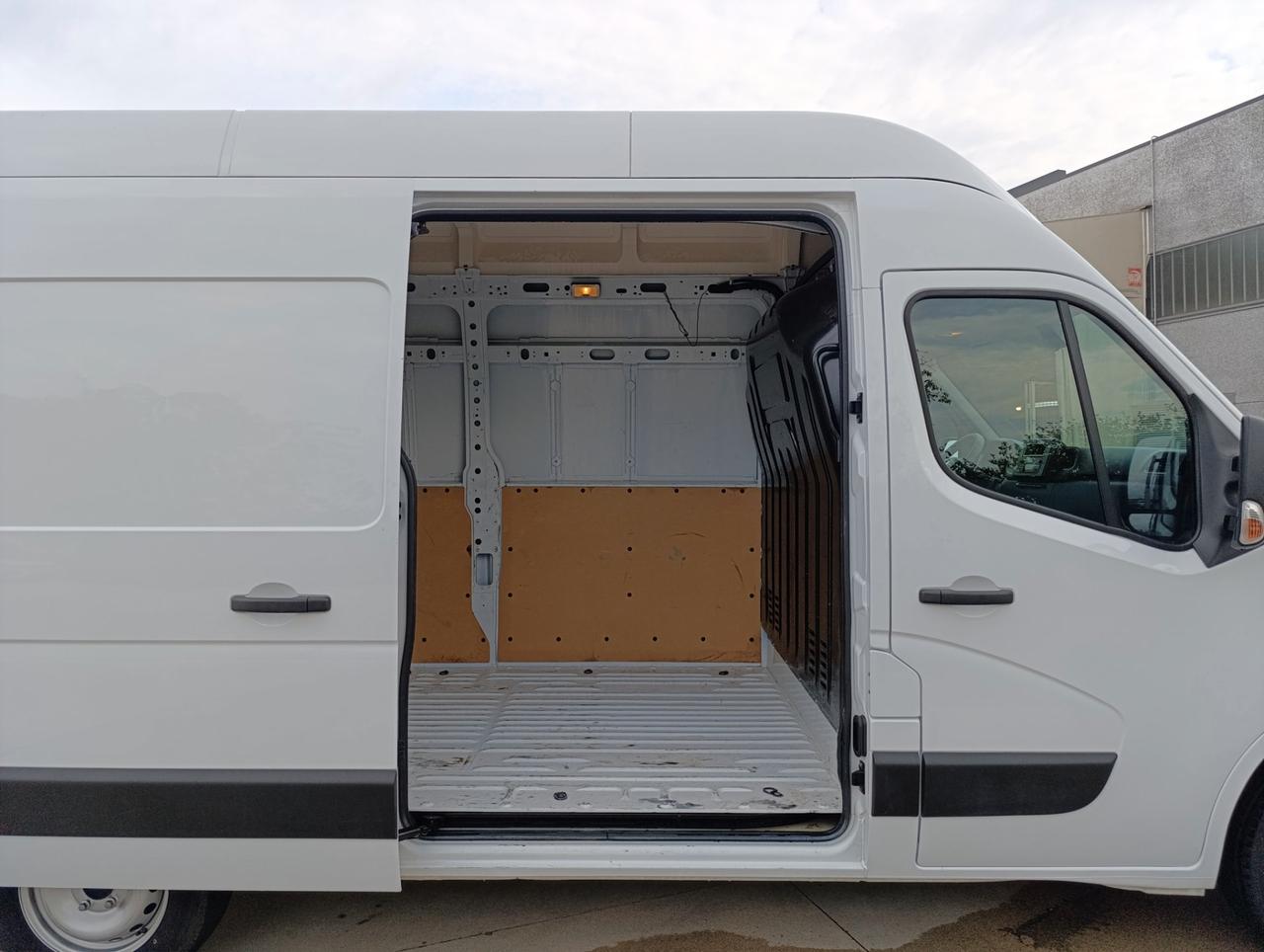 RENAULT Master T35 2.3 energy dci 150cv L2H3 Ice Plus