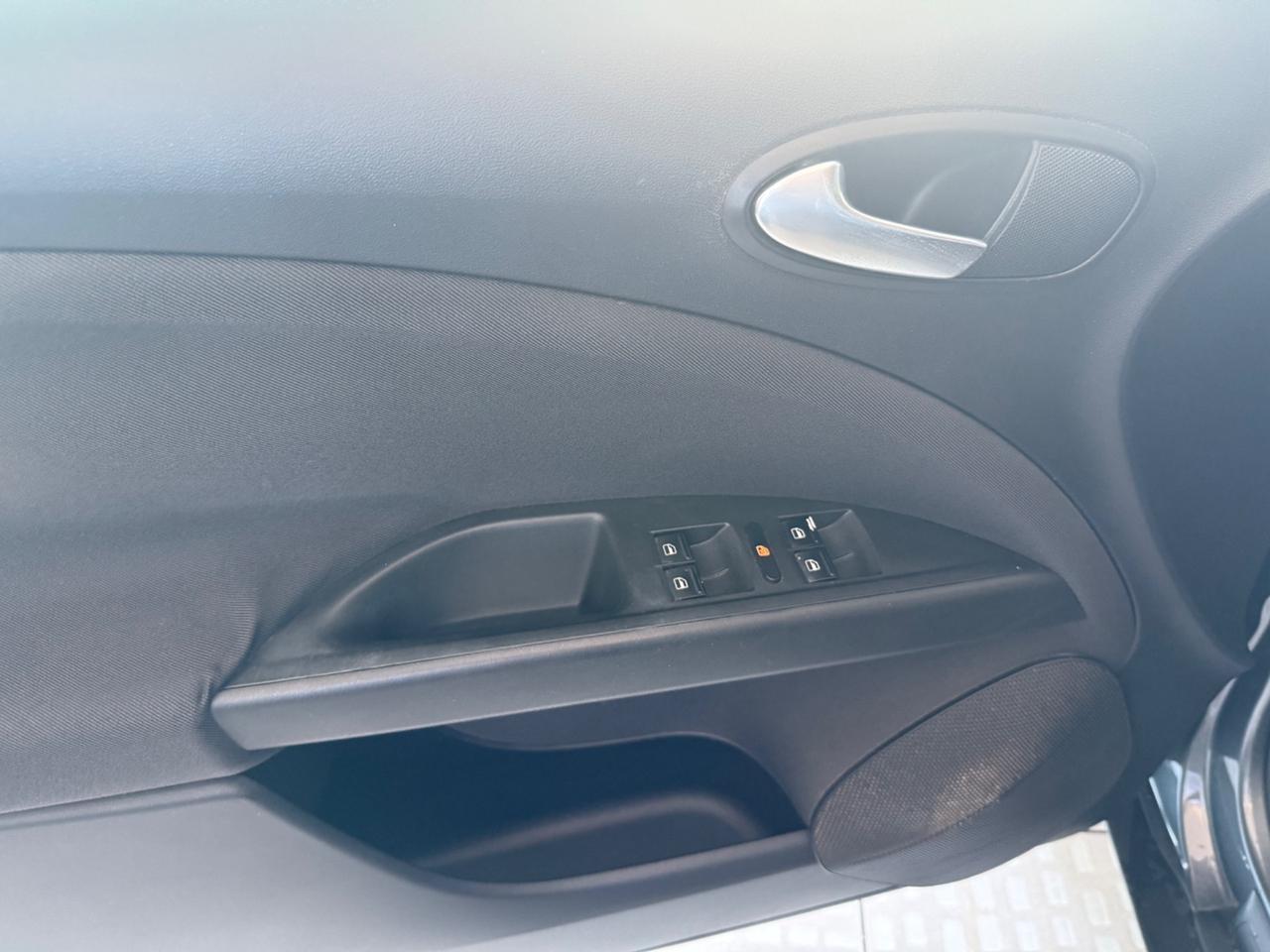 Seat Altea XL 1.6 Reference BI FUEL