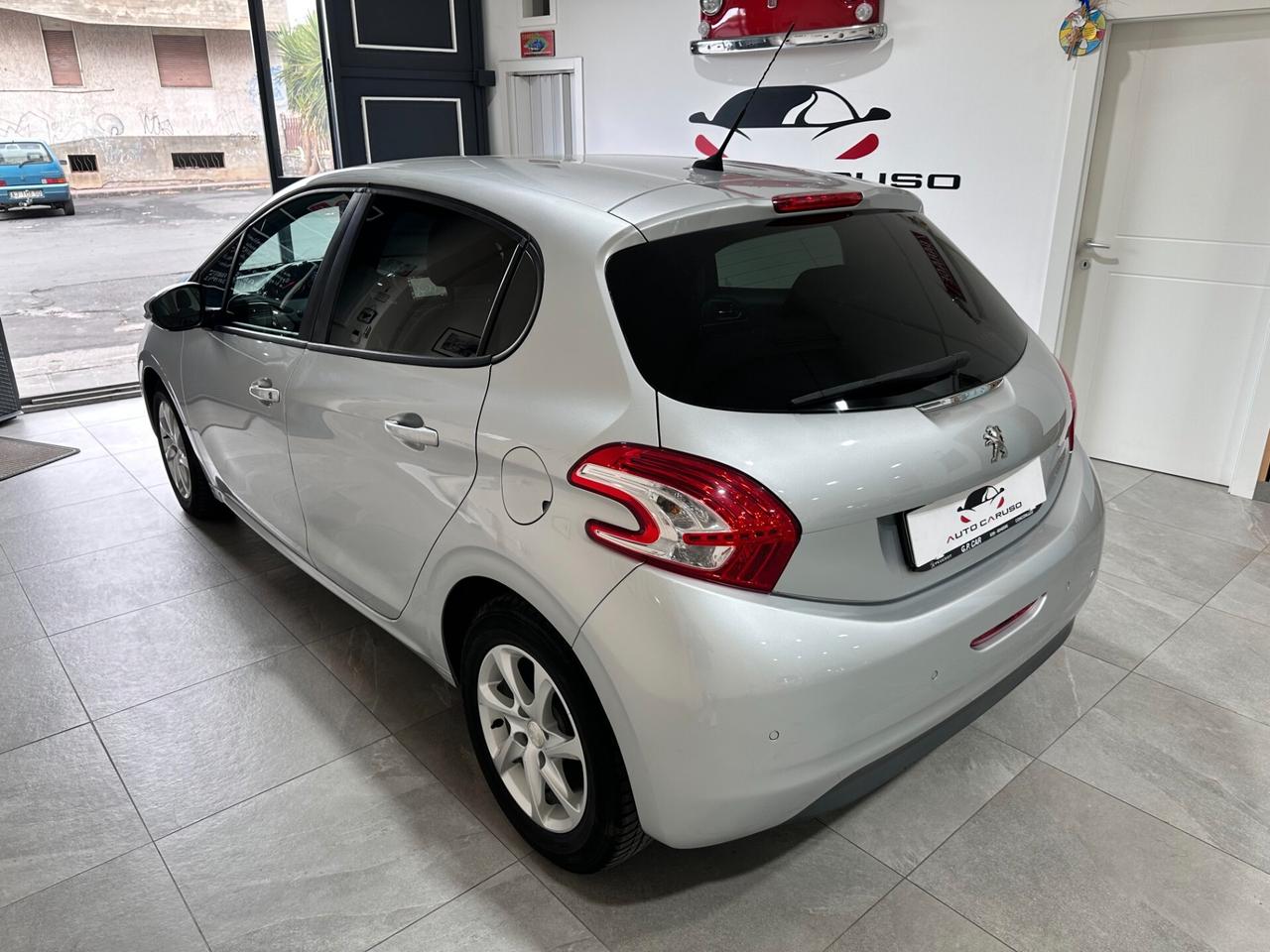 Peugeot 208 1.4 HDi 75cv 5 porte - UNICO PROP - PERFETTA