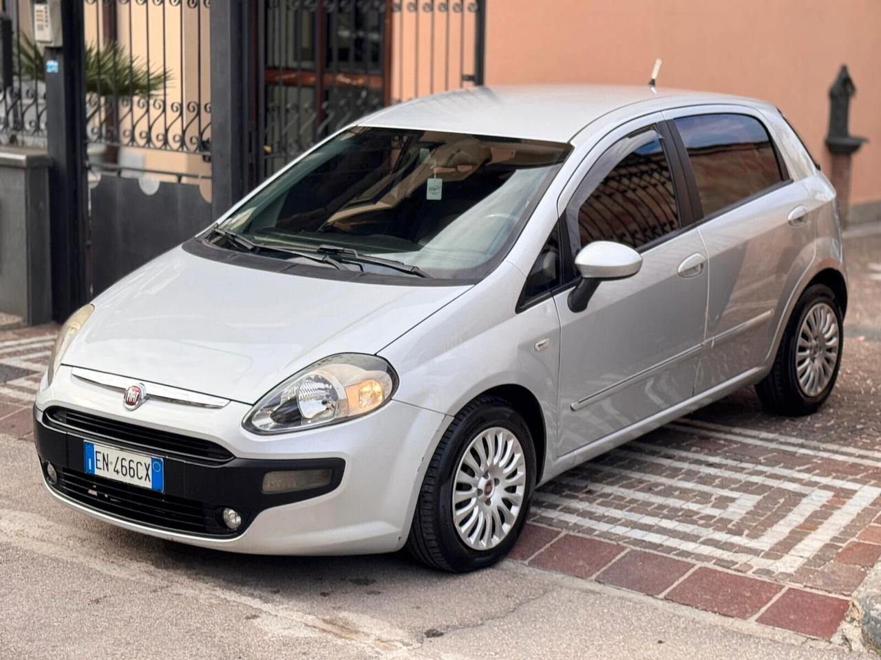 Fiat Punto 1.3 MJT II 75 CV 5 porte Lounge