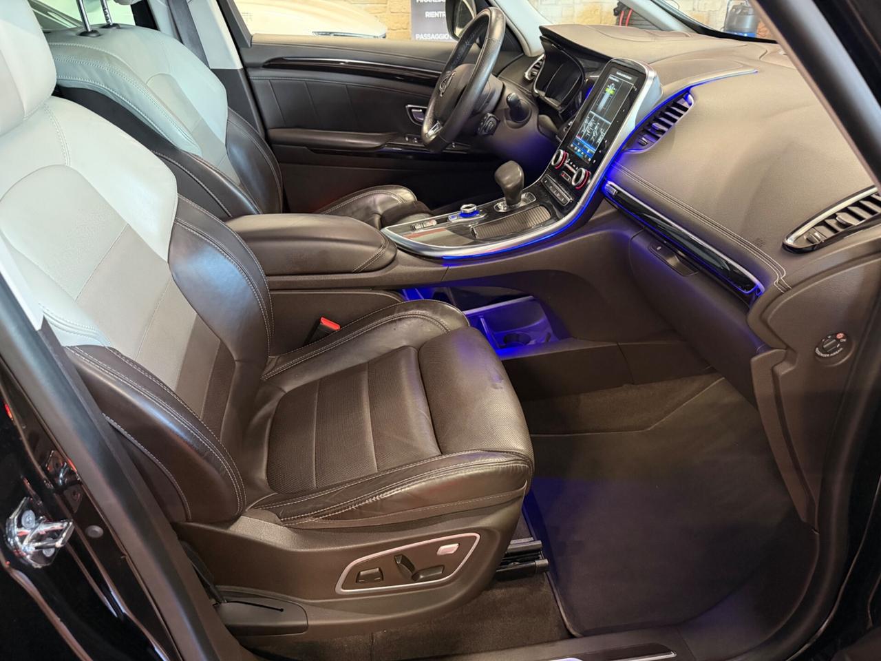 Renault Espace dCi 160CV EDC Energy Initiale Paris 4Control