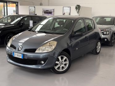 Renault Clio 1.2 16V 5 porte Luxe