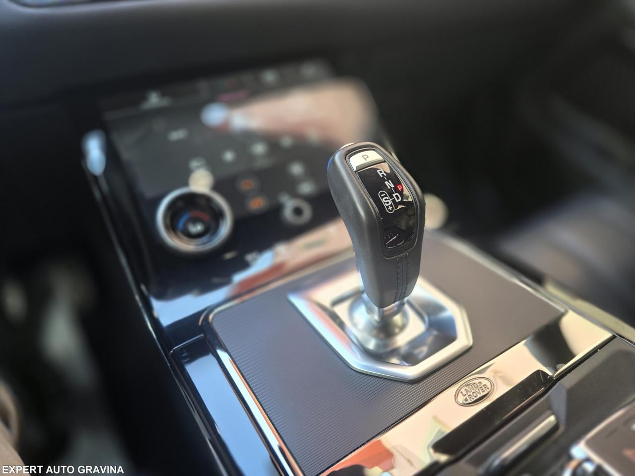 RANGE ROVER EVOQUE HSE 2.0cc 180cv R-DYNAMIC