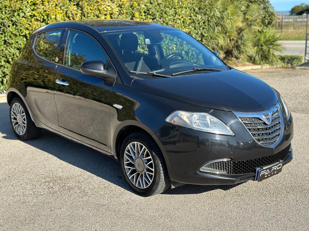 Lancia Ypsilon 1.4 Unyca Ecochic GPL