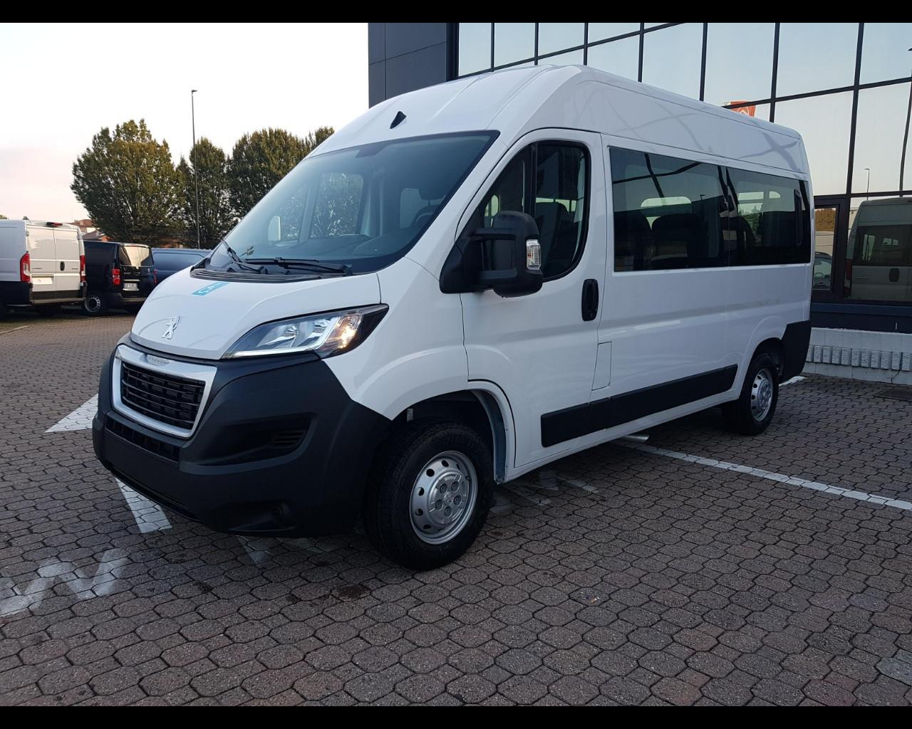 PEUGEOT Peugeot Boxer Trasporto Disabili L2H2 BlueHdi 140 S&S + Pedana