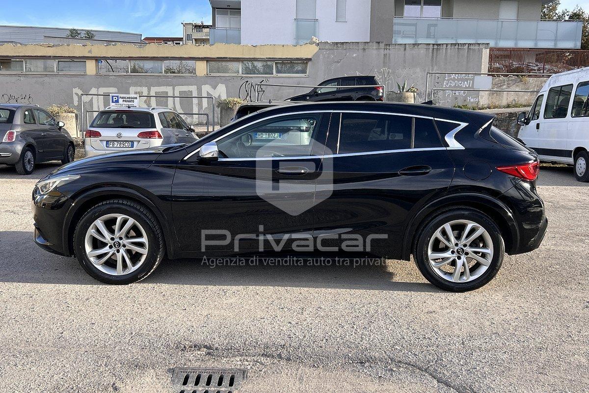 INFINITI Q30 1.5 diesel Business