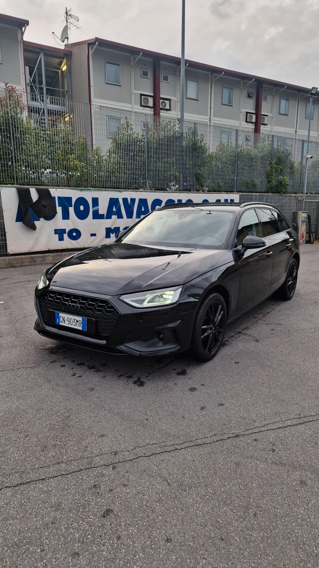 Audi A4 Avant 40 TDI S tronic Business
