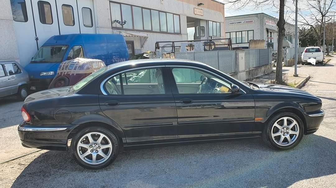 Jaguar X-Type 2.1 V6 24V cat Executive - Asi