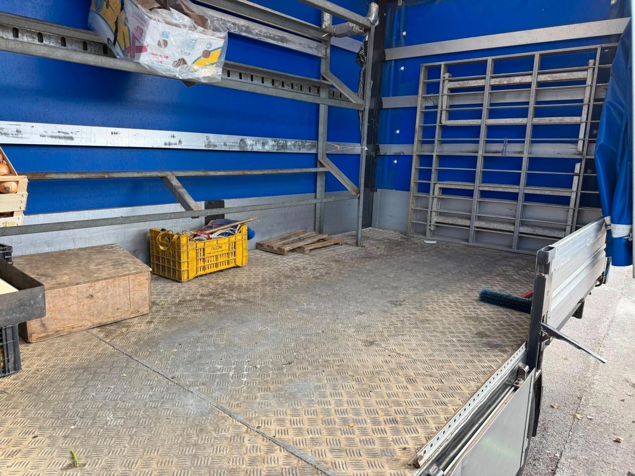 Iveco Daily 35C12 -CENTINATO-
