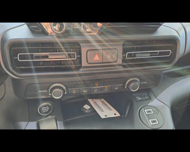FIAT Doblo Passo Corto 1.5 d 100cv VERSIONE VETTURA