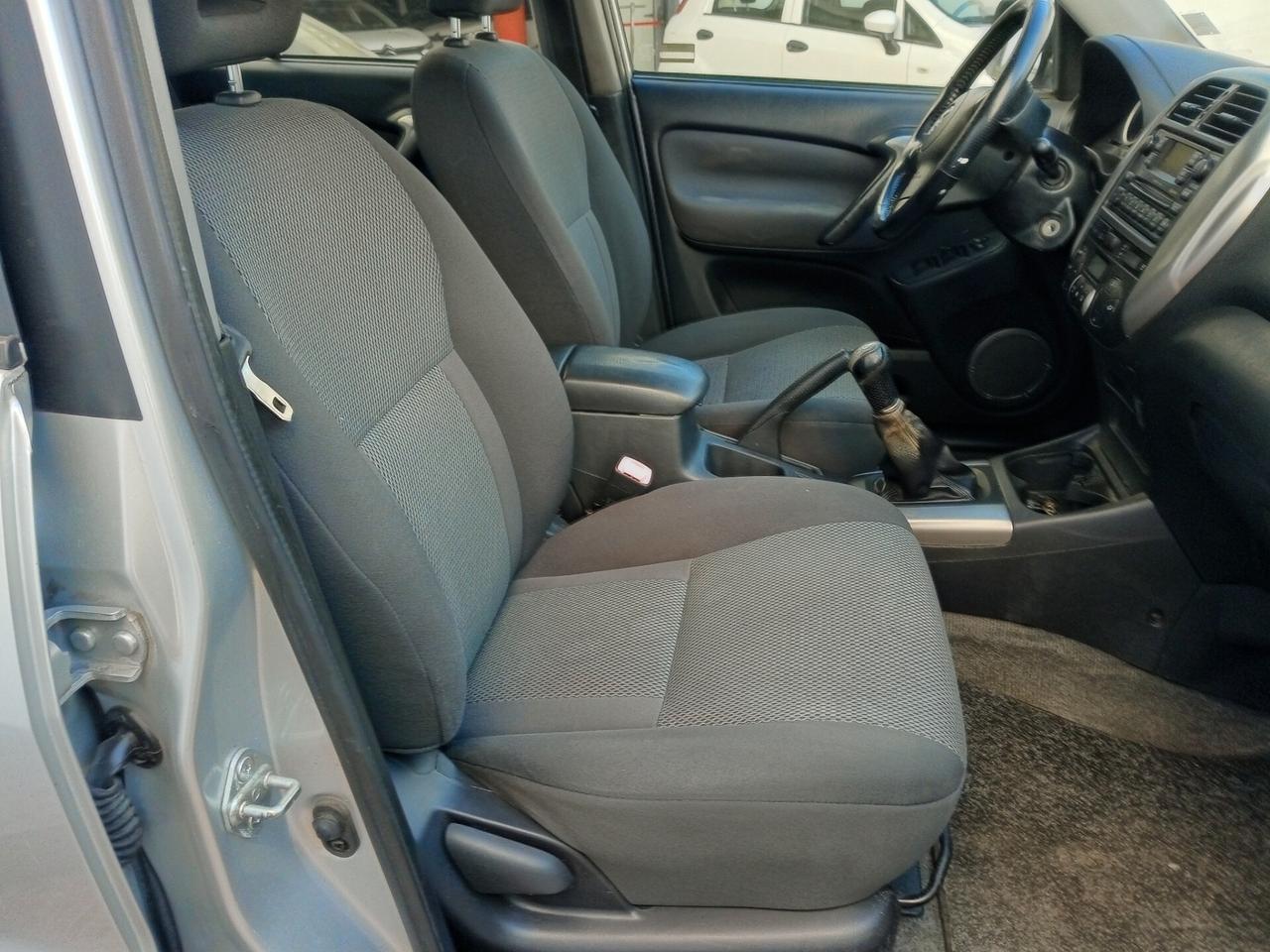 Toyota RAV 4 RAV4 2.0 Tdi D-4D cat 5 porte