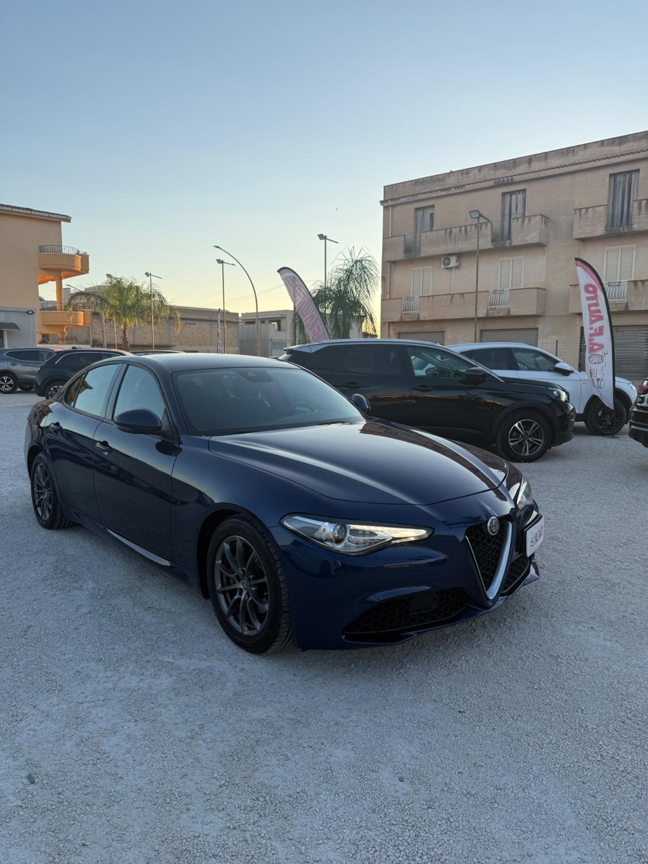 Alfa Romeo Giulia 2.2 Turbodiesel 136 CV AT8