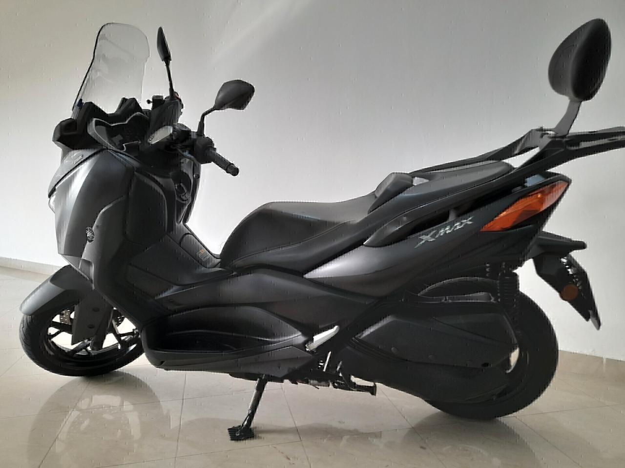X-Max 300 GARANTITO 12 MESI