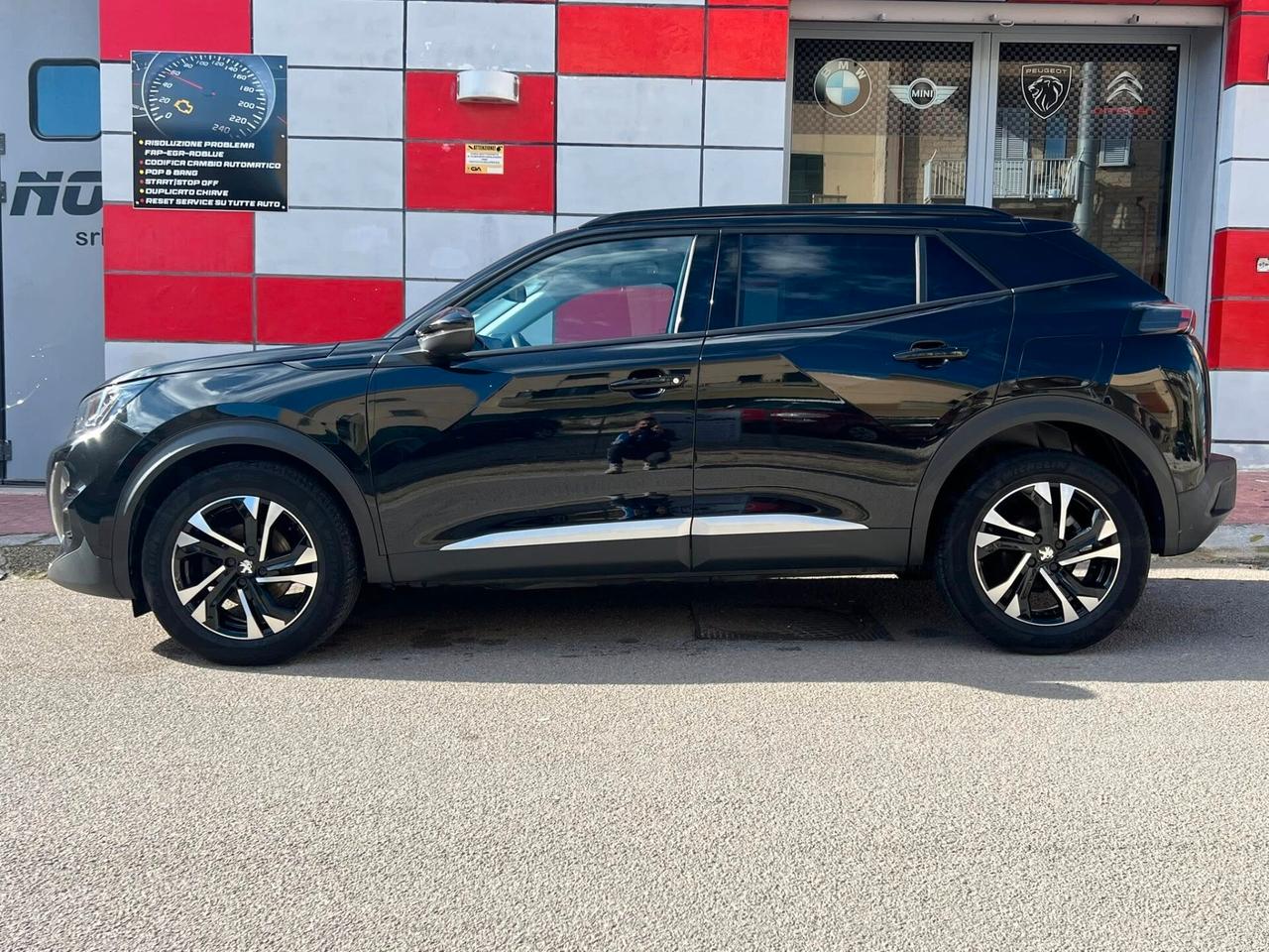 Peugeot 2008 BlueHDi 110 S&S Allure Pack